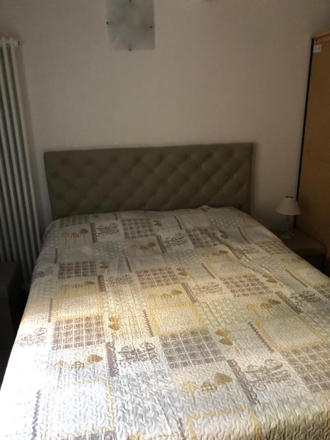 Ducale Estense Suite Apartment Modène Extérieur photo